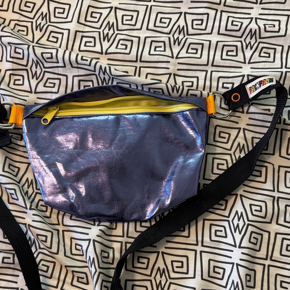 Packpack  Iridescent Blue lavender Fanny Pack with Yellow Zipper